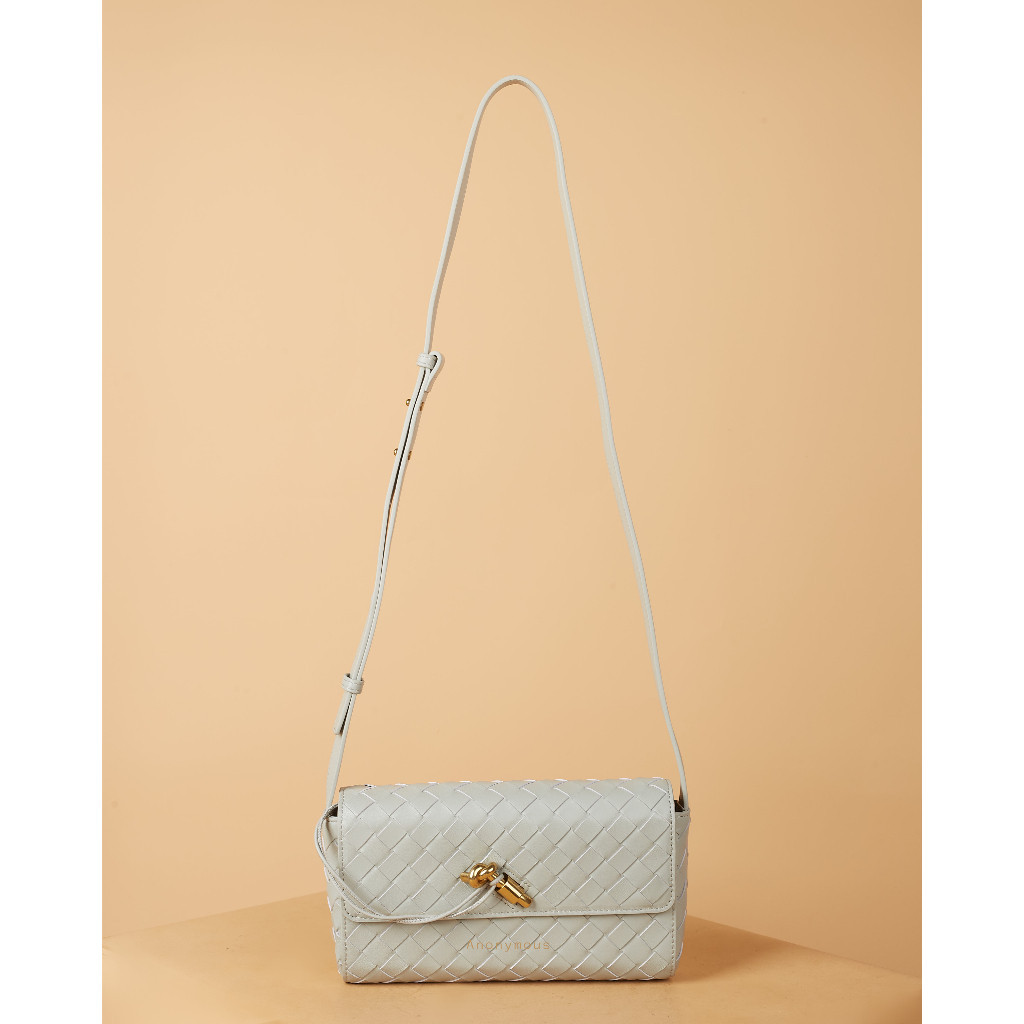 Anonymous Te A Mo Sling Bag Lambskin No Brand (Tas Kulit)