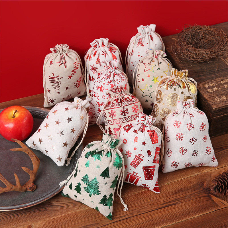 

50pcs/lot Christmas Bronzing Cotton Bags Jewelry Gift Bags Drawstring Wedding Party Display Sweets Packing Bag wholesale