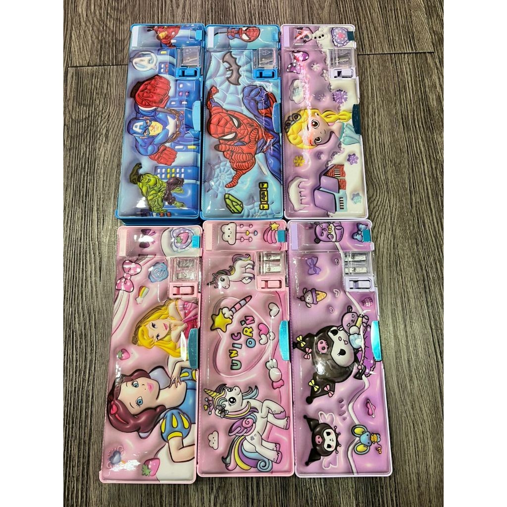 

- 7046 - Tempat Pensil 3D Kartun Lucu - Lengkap dengan Serutan dan Kotak Penghapus[kyberly.acc]