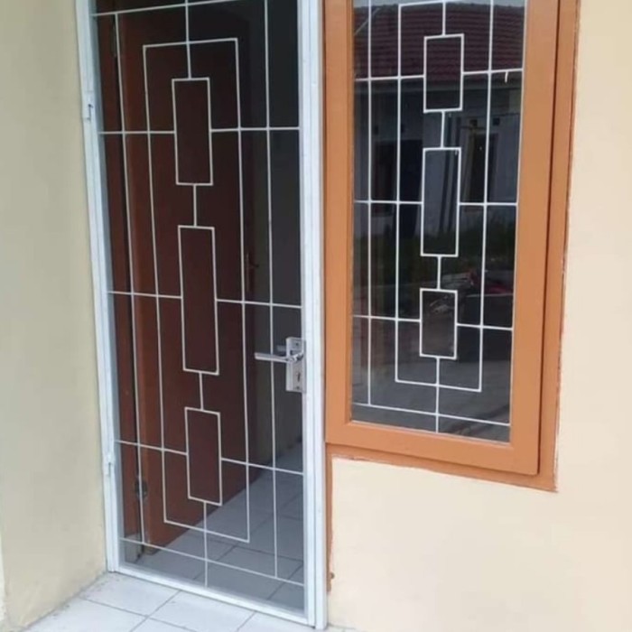 pintu teralis besi hollow dan besi nako type minimalis murah