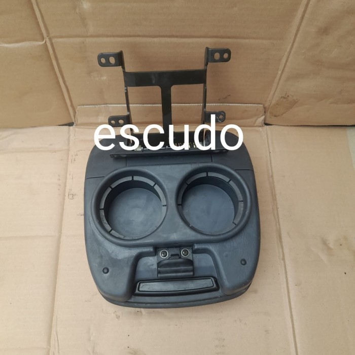 Tempat Wadah Botol Minum Suzuki Escudo 2000-2005