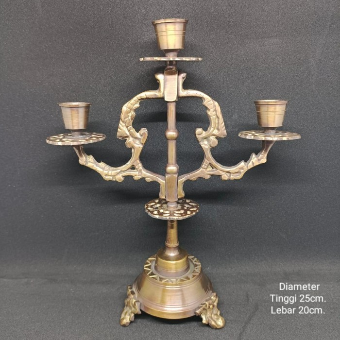 Tempat Lilin Kuningan Antik Cabang 3 Motif Krawang