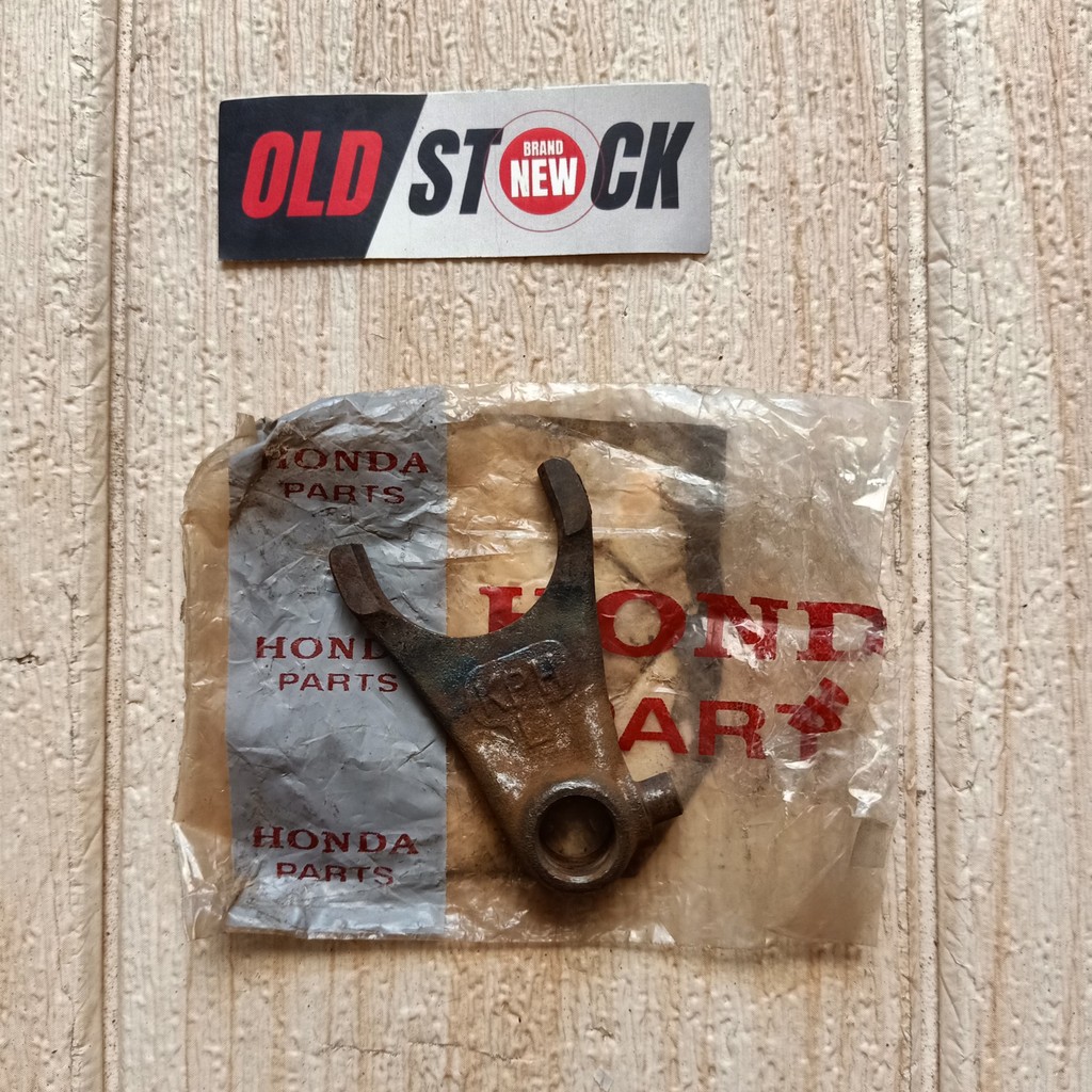 CAKAR AYAM GARPU PERSNELENG KARISMA KIRANA SUPRA X 125 ORIGNAL 24212-KPH-900