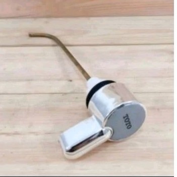 handle kloset engkol samping / flush closet Engkol samping toto amstad