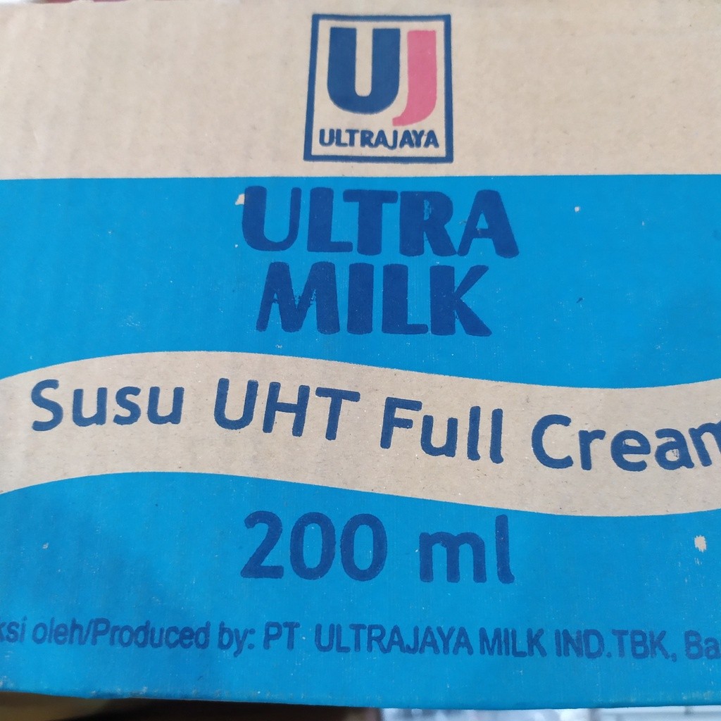 

Ultra Jaya Ultra Milk Susu UHT FULL CREAM 200ml Karton / Dus