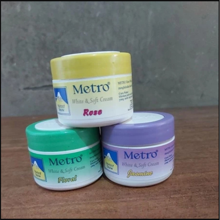Metro Snow Cream Pelembab Wajah Hazeline METRO SNOW WHITE & SOFT CREAM