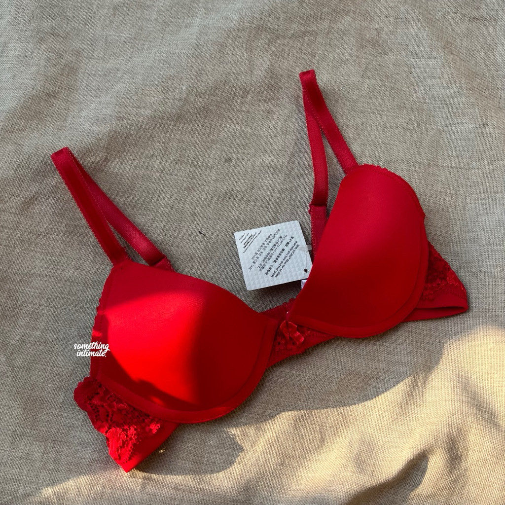 Luludi Corina Red Lovable Seta Dermis Silk Extract Lilac Pushup Bra  / Bh Busa Tebal Push Up Sisa Pr