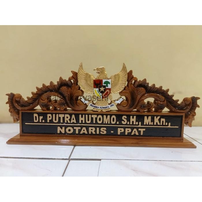 PAPAN NAMA / PAPAN NAMA MEJA UKIR / PAPAN NAMA UKIR KAYU / PAPAN NAMA MEJA KERJA Bahan Kayu Jati - 4