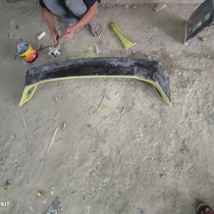 spoiler sedan sepoiler sedan universal