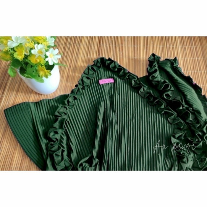 Bergo plisket gotik / hijab instan plisket / Jilbab Bergo plisket - army