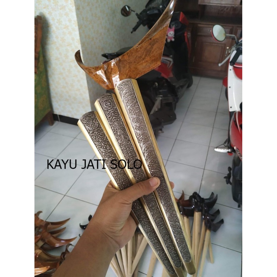 

pendok keris slorok jogja alusan Antikan KJS72 antik terlaris