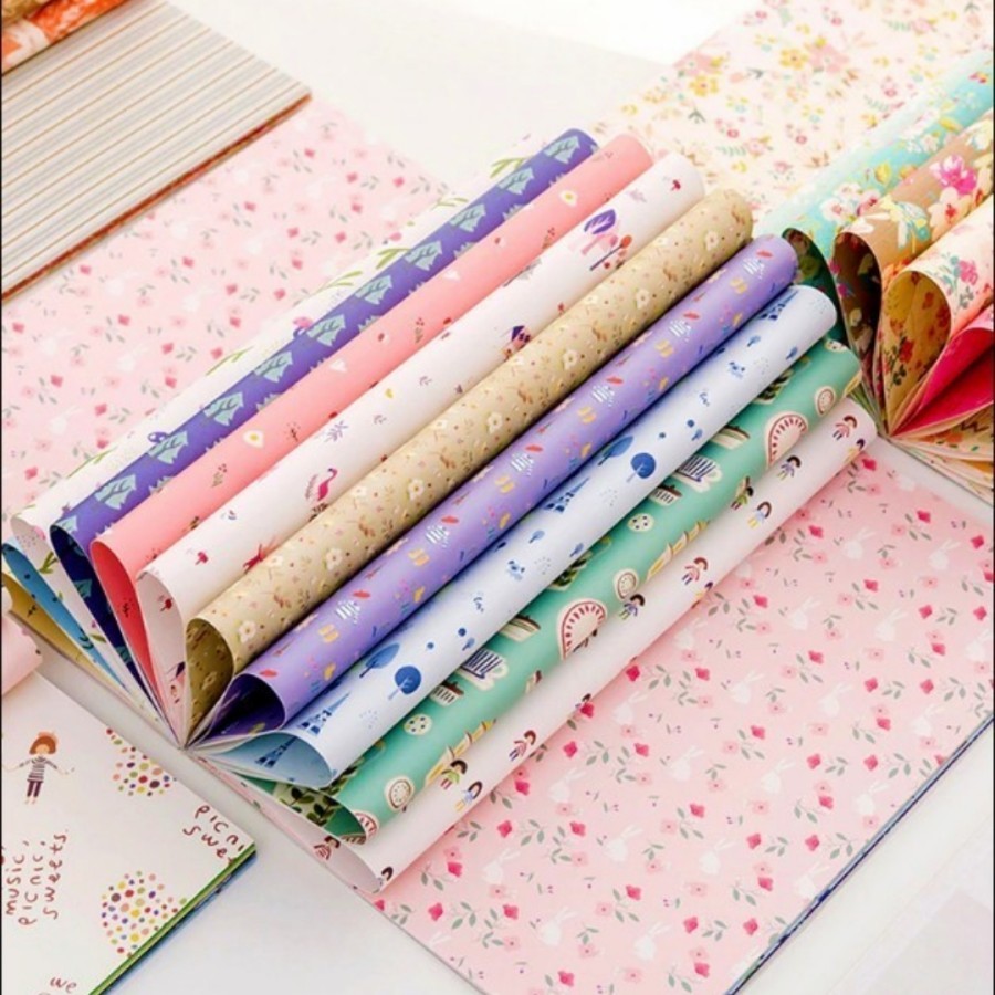 

Kertas Kado Tambahan Untuk Kado