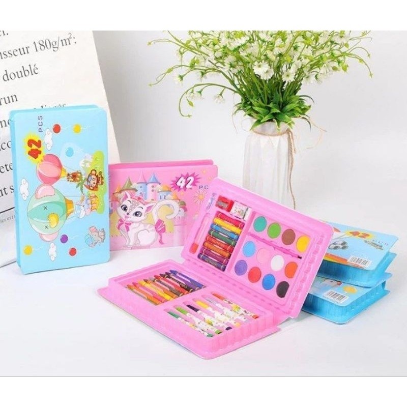 

ACEH.UNO 119152 CRAYON SET ISI 68 CRAYON VIRAL