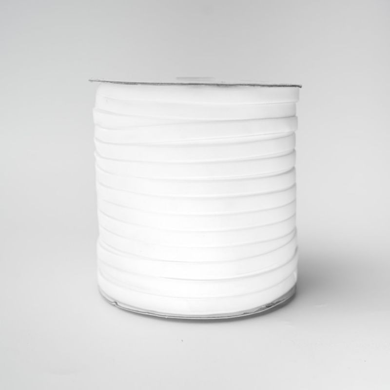 

9 mm - 1 yard | Pita Velvet / Beludru White