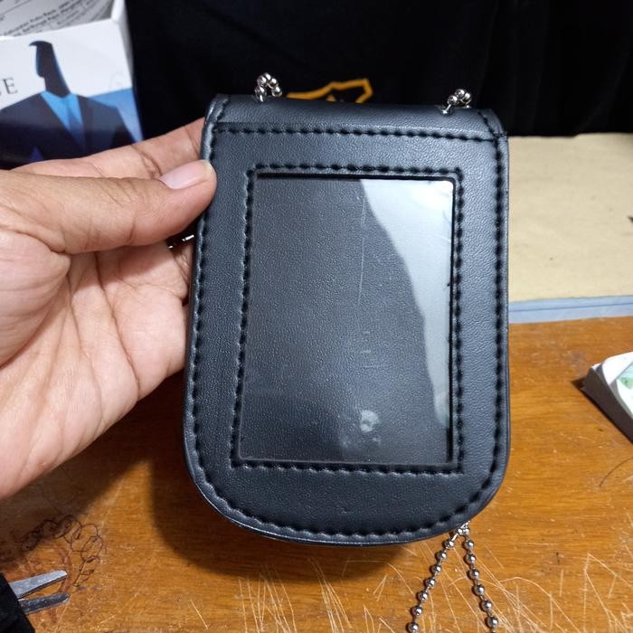 

Promo Name Tag Holder Bea cukai