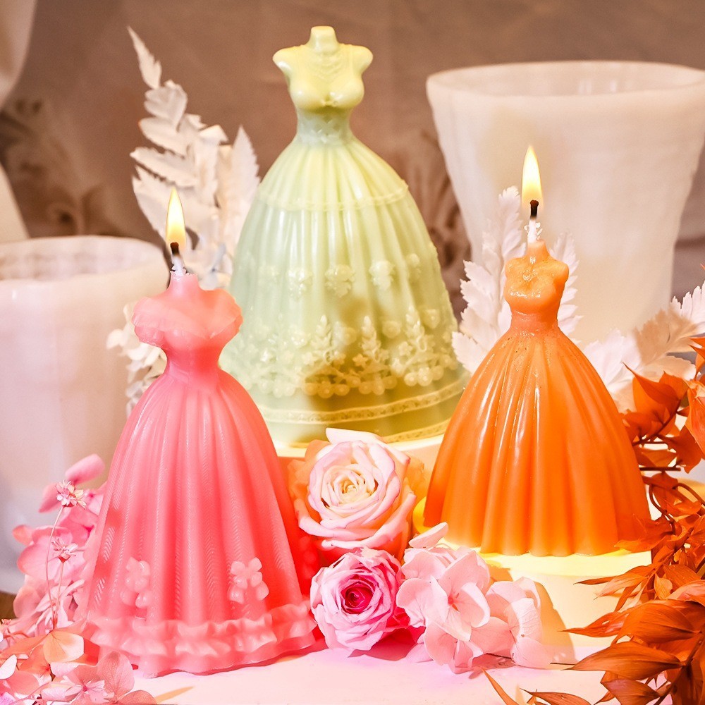 

3D Wedding Dress Silicone Mold Bride Gown Candle Soap Resin Mold DIY Chocolate Plaster Ice Cube Baking Kit for Cake Decor Craft