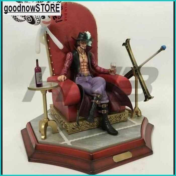 Rare Action Figure Taka no me Mihawk hmb Dracule Mihawk statue mihawk one piece resin terbaru