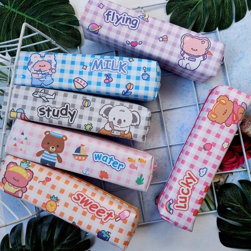 

Kotak Pencil Lucu Motif Kartun Beruang