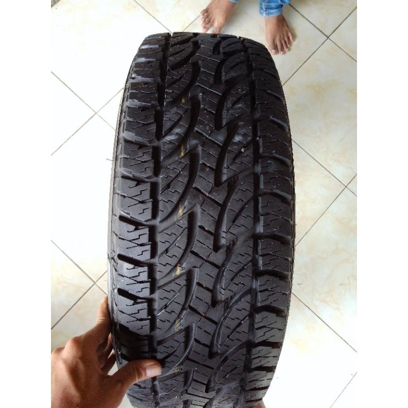 BRIDGESTONE AT 235 70- RING 15 COPOTAN SEKEN SECOND BEKAS BAN MOBIL th 2020