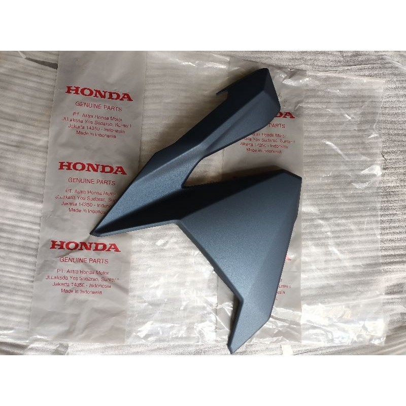 sayap Vario 150 old cover L front Vario 150 old k59 2015-2021  biru dof original