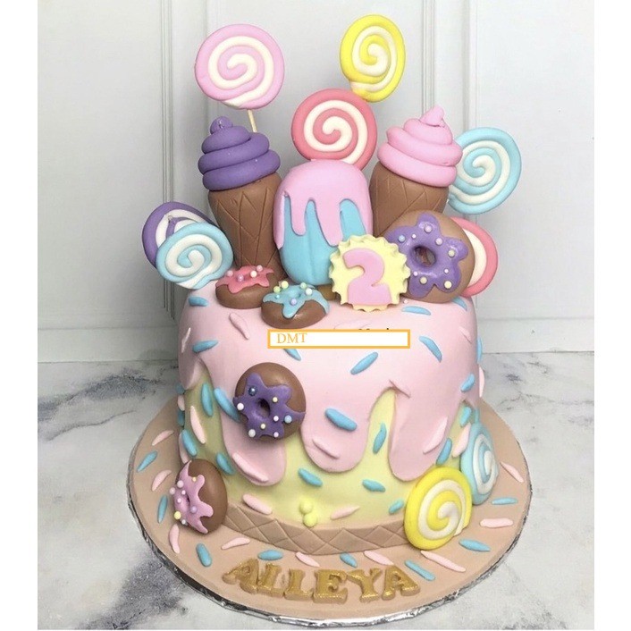 

Kue Ulang Tahun Ice Cream / Cake Ultah Custom Catering Malang DMT