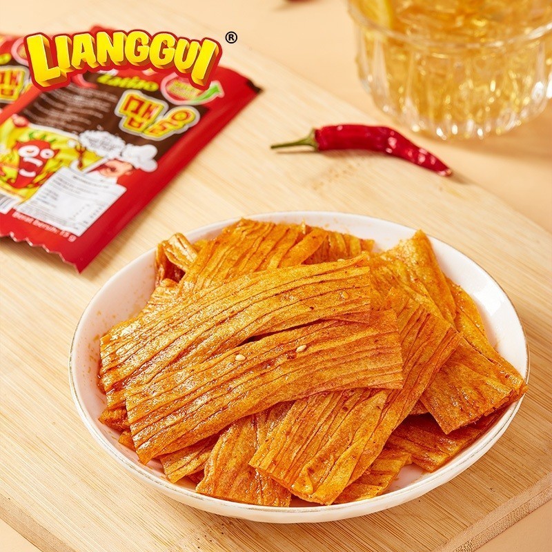 

[Latiao makanan china]LIANGGUI| SKIN LATIAO / FINGER LATIAO / CEMILAN VIRAL Cemilan Yang Lagi VIRAL Import Dari CHINA150g/520g per bungkus