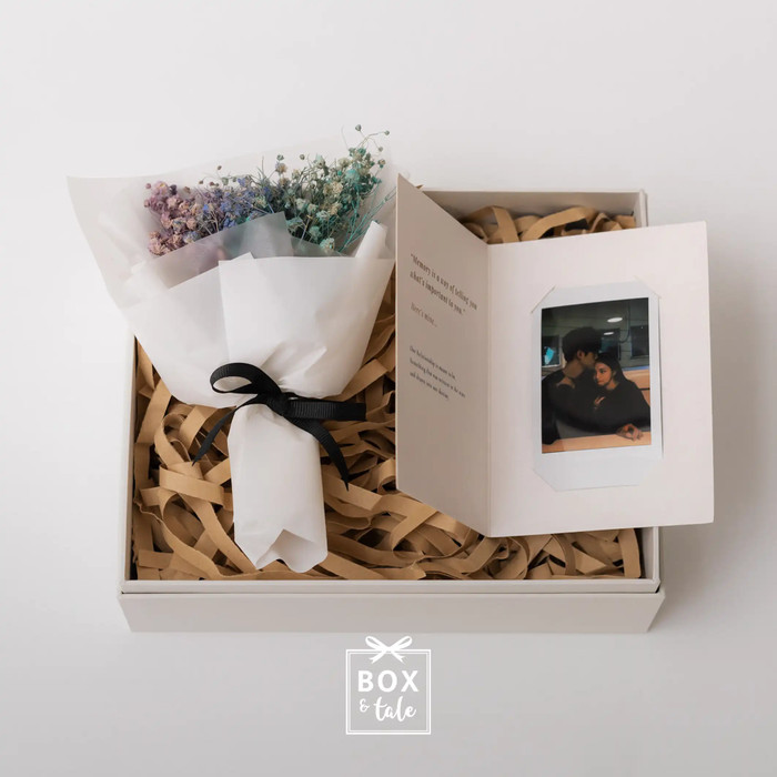 

OVER THE RAINBOW - Kado Pacar / Anniversary Gift Idea by Box & Tale