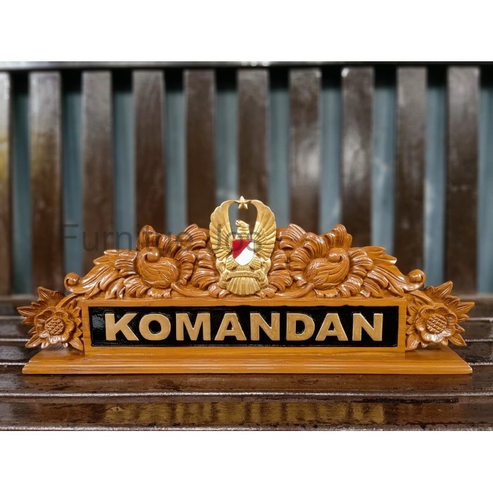 

PAPAN NAMA + PAPAN NAMA MEJA KANTOR + KAYU JATI + LOGGO TNI (CUSTOM) FJ557