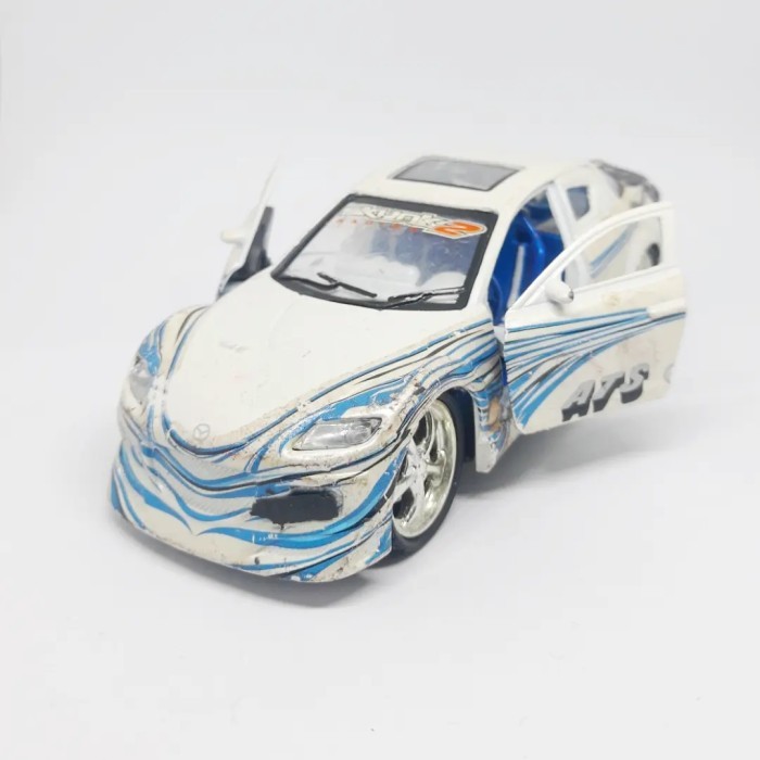 TOY Mazda RX 8  Saico Diecast Skala 32 Move Parts Mobil