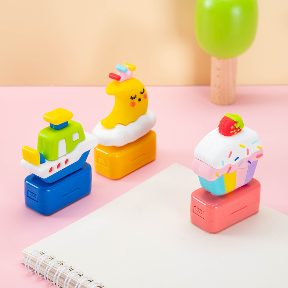 

Cute Cartoon Car Ship Moon Cake Personalized Name Stamp For Kids Child Baby Waterproof Non-Fading Clothing Name sticker