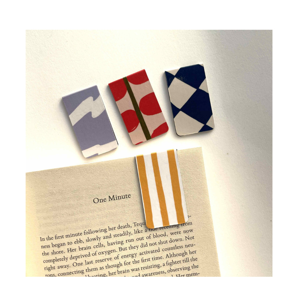 

Pembatas Buku Tulisae Magnetic Bookmark owlbookstore