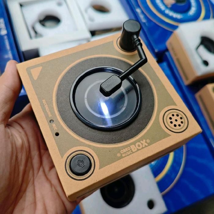 Limited Merchandise Oreo Music Box Player Hadiah Oreo Terbatas Original