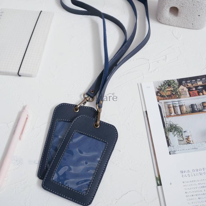 

Promo Id card holder kulit / name tag kulit / id card lanyard - Navy