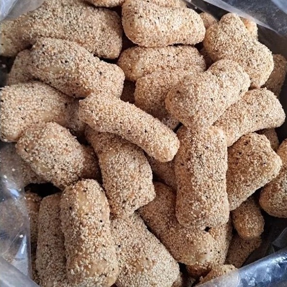 

Emama.store manco ketan wijen 1kg 500gr 250gr manco super manco bola bola wijen legit