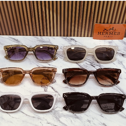 kacamata gaya wanita brand , kacamata wanita kekinian