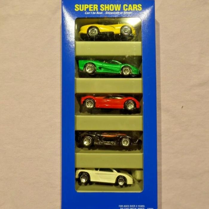 ATS... Hot Wheels Super Show Cars 5 Pack Gift Pack AMBC[B]-65 BEST