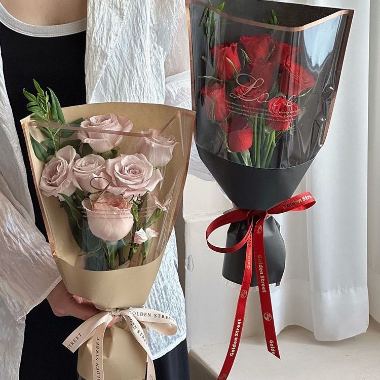 

1PC PLASTIK BUKET BUNGA MODEL SARUNG Tulisan LOVE - BESAR