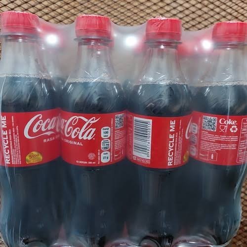 

Coca cola minuman botol 390 ml per 1 krat