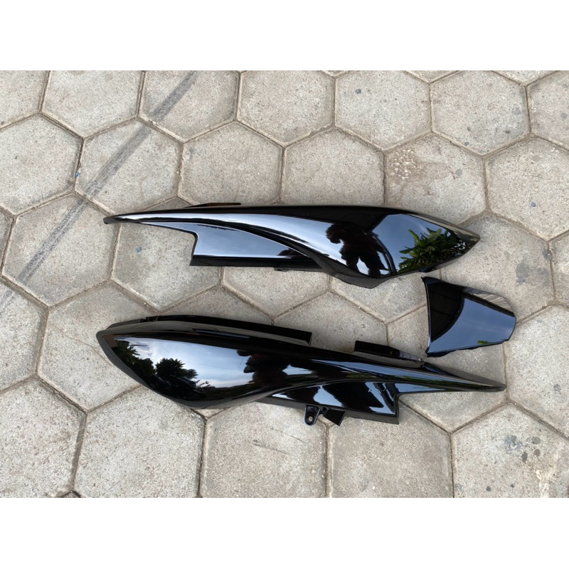 Cover body belakang Tiger Revo New set sambungan body tiger revo tahun 2007-2012