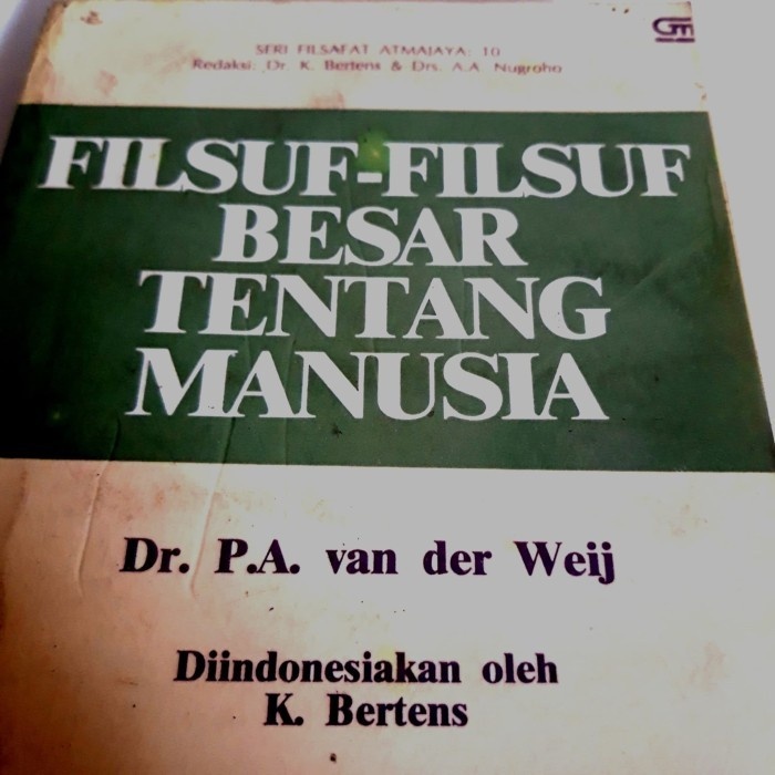 

Filsuf Filsuf Besar Tentang Manusia.Dr.P.a Van der weij
