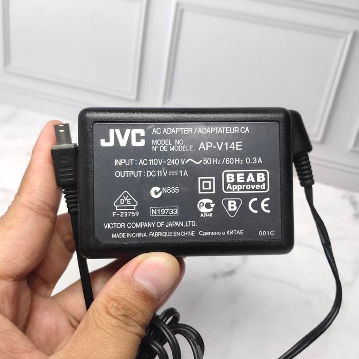 Charger Handycam JVC  AP-V14E Original GR D240 D244 D246 GZ MG24