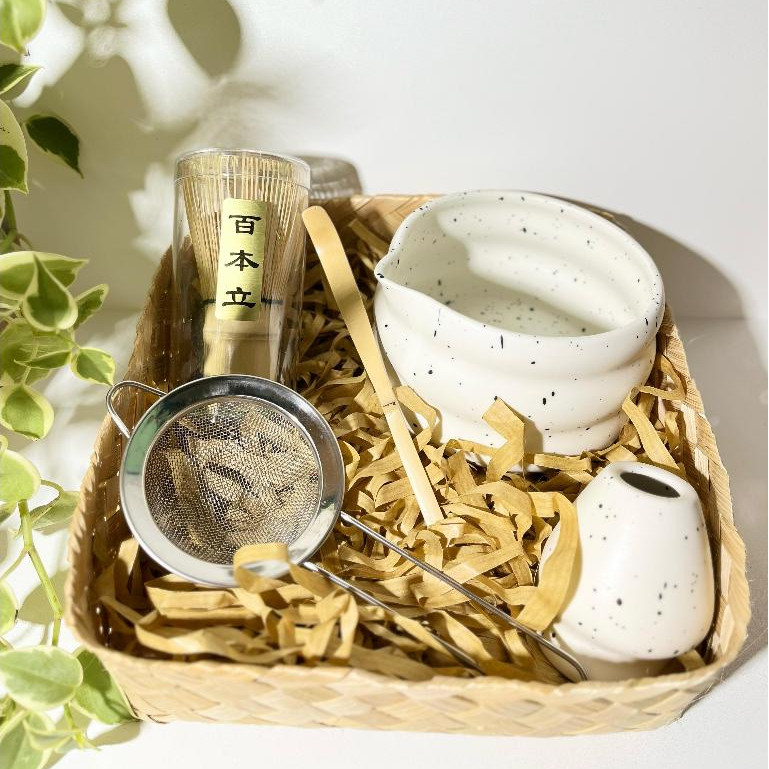 

Ombak Matcha Gift Set - Hampers