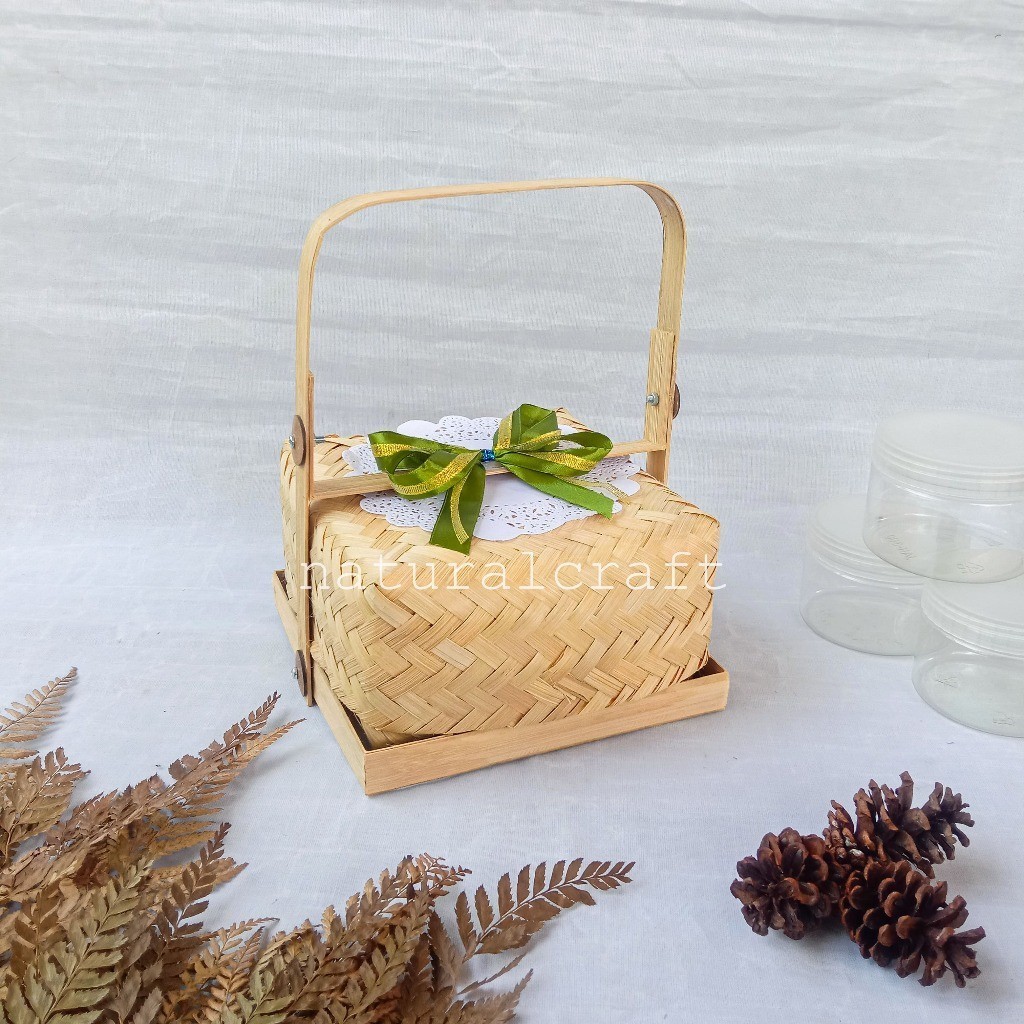 

New product (B144) Besek Tenteng Susun 1 Pita Kertas Exclusive l Wadah Buah l Wadah Hampers l Parcel l Hadiah l Hantaran l Seserahanl Nikahan l Syukuran l Naturalcraft