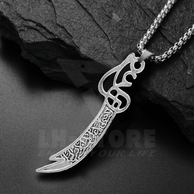 Kalung Titanium Liontin P'dang Imam Ali Zulfikar Kaligrafi Arab Islam Muslim Pria Wanita