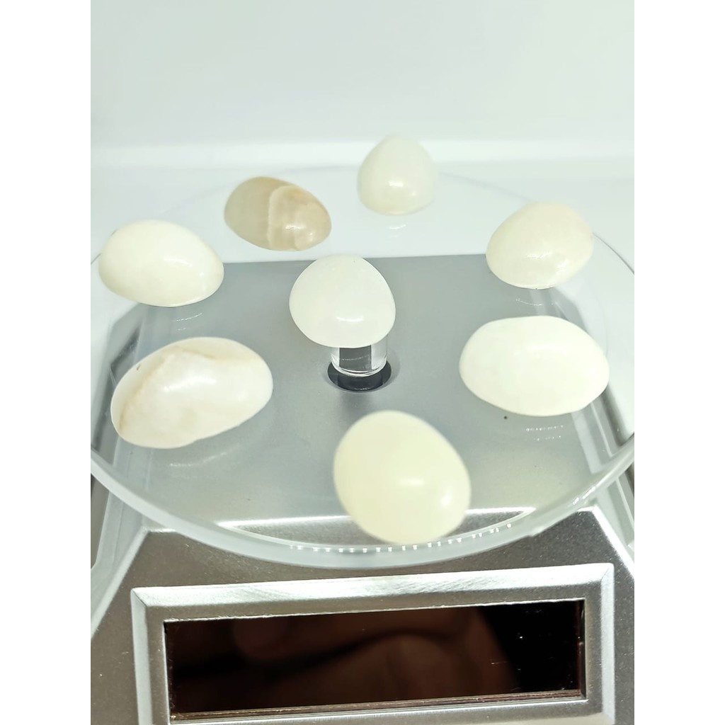 Dika Acc.  Batu Akik Mani Gajah Putih Kristal Bisa Bergerak didalam air cuka / Batu Akik Mani Gajah 