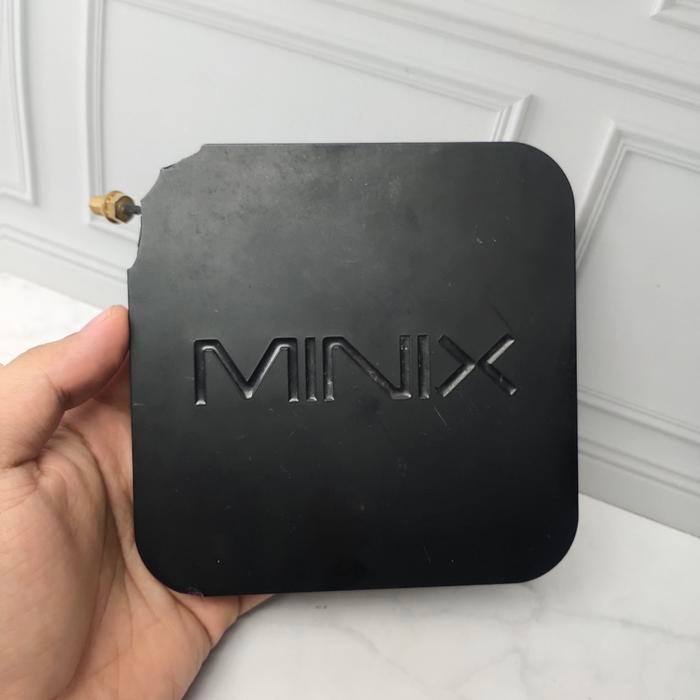 Minix NEO X8-H Plus set media hub set box android RUSAK