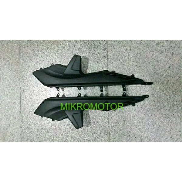 SAMBUNGAN BODY SAMPING VARIO 110 KARBU  COVER BODY SAMPING non original