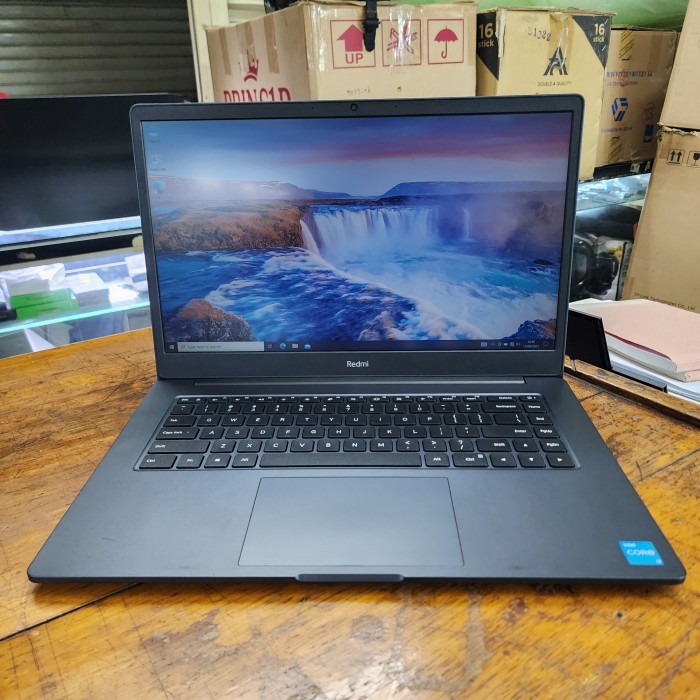 RedmiBook 15 Core i3-1115G4 Ram 8GB SSD 256GB 15 Full HD