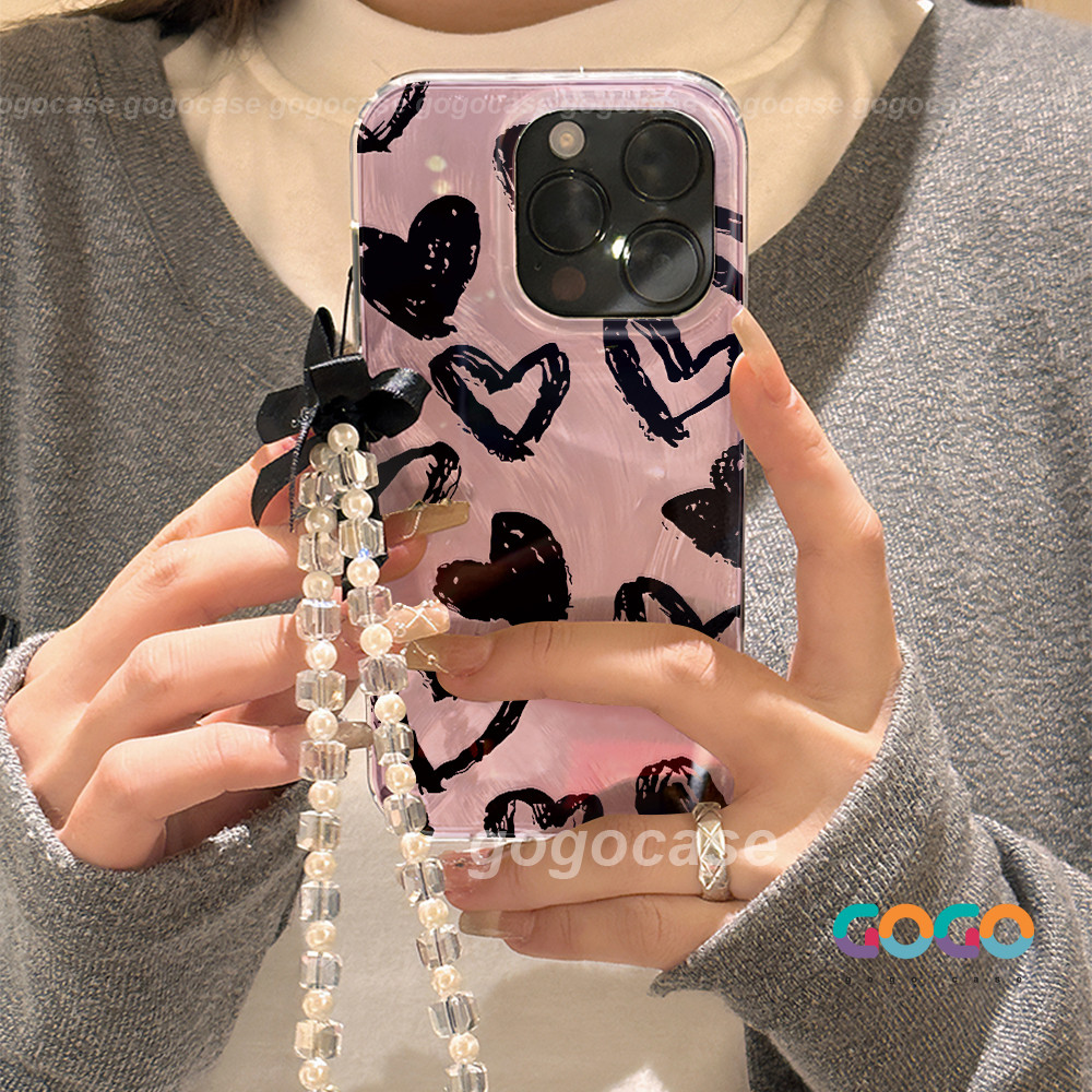 Casing hp terlaris aesthetic cewek Black heart pattern pink phone case Dengan gelang Cantik untuk OP