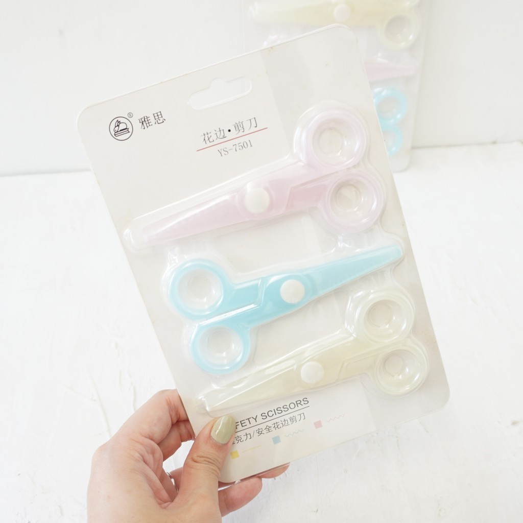 

GUNTING ANAK / GUNTING UJUNG TUMPUL / GUNTING MOTIF